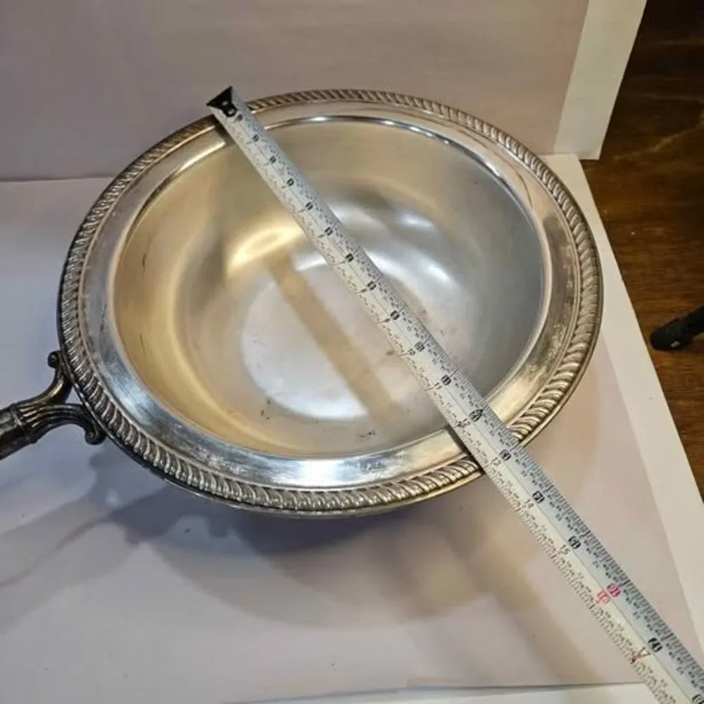 B. Rogers Silver Co. 1245 Silver Plated Chafing Dish with Wood Handle